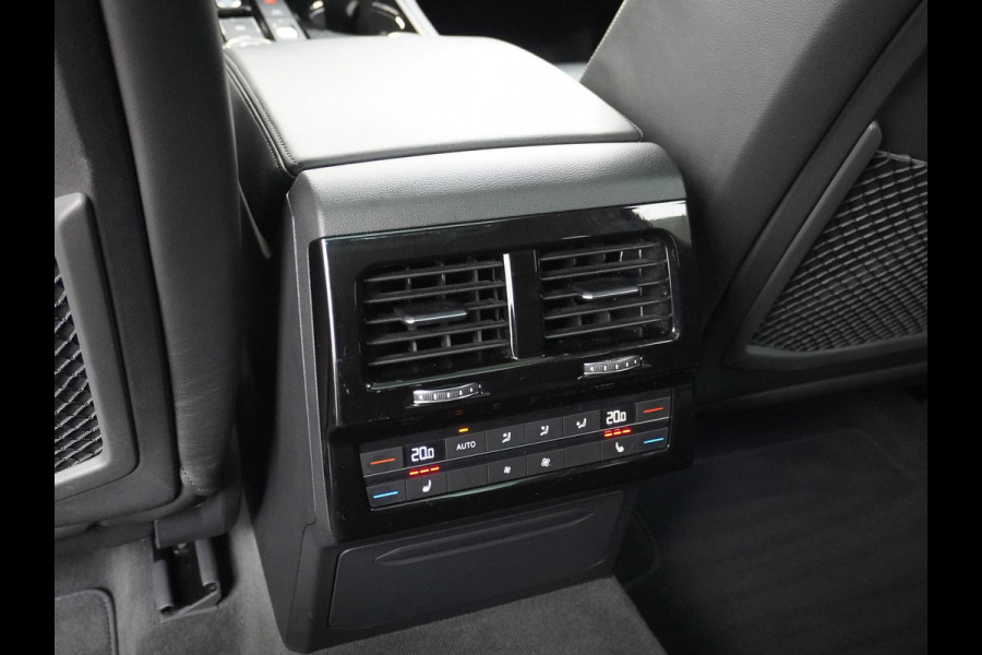 Volkswagen Touareg 3.0 TSi eHybrid 4MOTION Elegance ELEK. TREKHAAK | MEMORY SEAT | 360 CAMERA