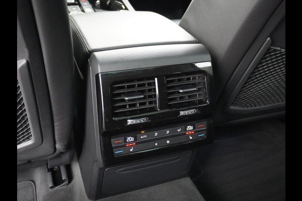 Volkswagen Touareg 3.0 TSi eHybrid 4MOTION Elegance ELEK. TREKHAAK | MEMORY SEAT | 360 CAMERA