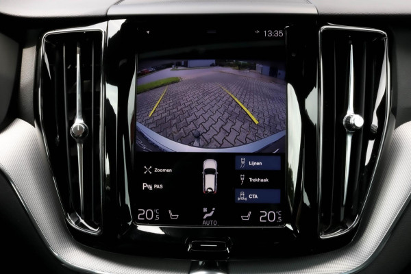 Volvo XC60 2.0 T8 R-Design - PANO - MEMORY - TREKHAAK - VOL!!