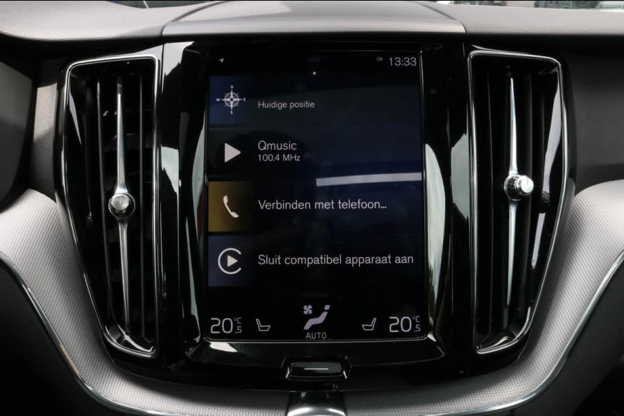 Volvo XC60 2.0 T8 R-Design - PANO - MEMORY - TREKHAAK - VOL!!