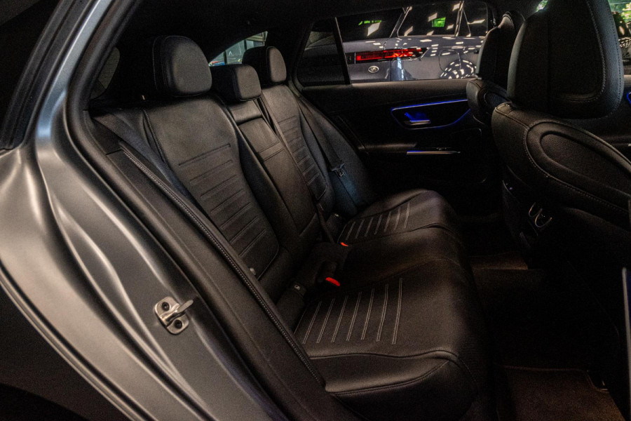 Mercedes-Benz C-Klasse Estate 300 e AMG Line *Designo Magno / Niveauregulering / Sound-Systeem / Night-Pakket / Elektrische Trekhaak*