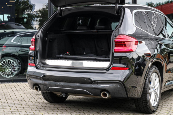 BMW X3 XDrive30e - M-Sport - TREKHAAK - VOLLEDER - HEAD-UP