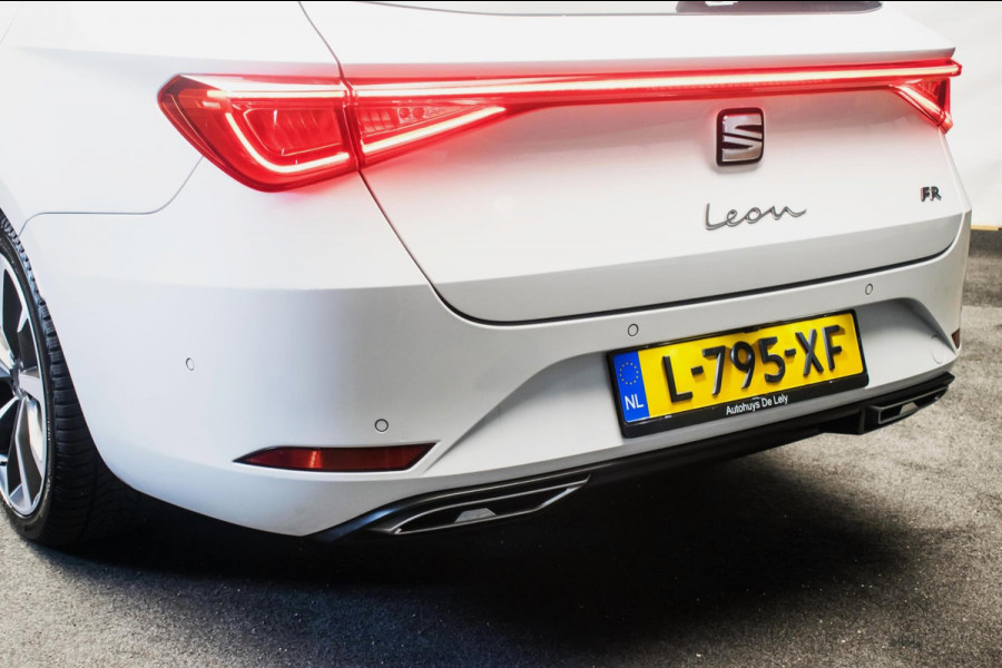 Seat León ST 1.0 eTSI FR Business Intense Automaat [ Full LED Virtual Trekhaak Carplay Sfeerverlichting Camera ]