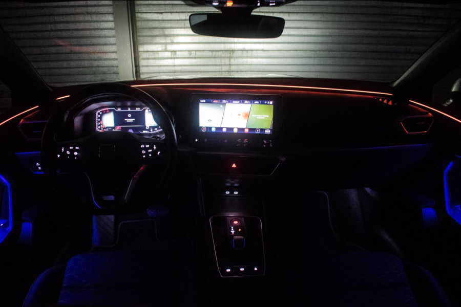 Seat León ST 1.0 eTSI FR Business Intense Automaat [ Full LED Virtual Trekhaak Carplay Sfeerverlichting Camera ]