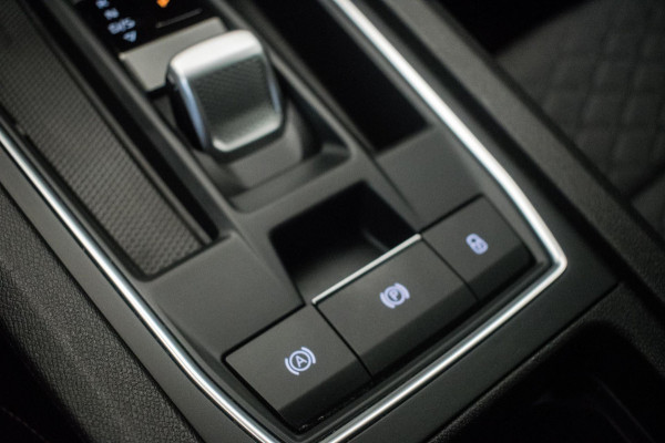 Seat León ST 1.0 eTSI FR Business Intense Automaat [ Full LED Virtual Trekhaak Carplay Sfeerverlichting Camera ]
