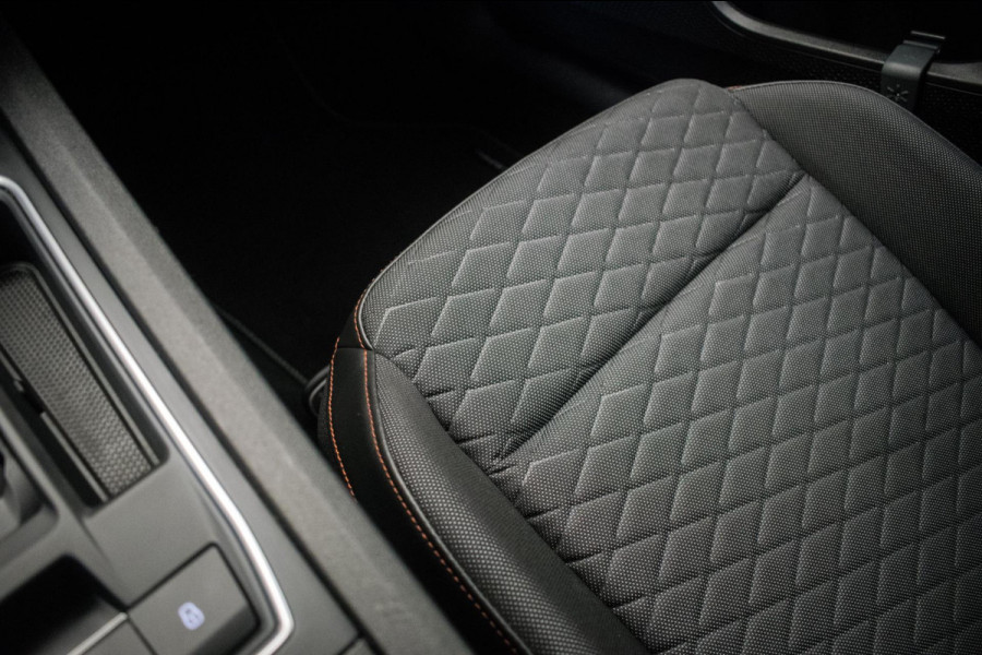 Seat León ST 1.0 eTSI FR Business Intense Automaat [ Full LED Virtual Trekhaak Carplay Sfeerverlichting Camera ]