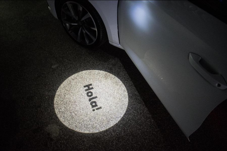 Seat León ST 1.0 eTSI FR Business Intense Automaat [ Full LED Virtual Trekhaak Carplay Sfeerverlichting Camera ]