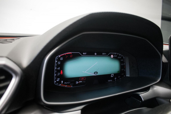Seat León ST 1.0 eTSI FR Business Intense Automaat [ Full LED Virtual Trekhaak Carplay Sfeerverlichting Camera ]