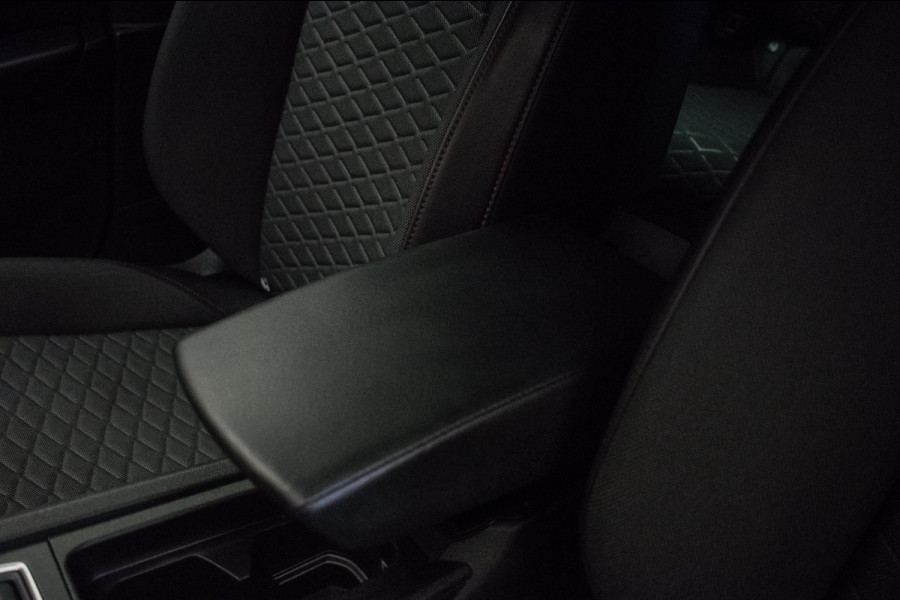 Seat León ST 1.0 eTSI FR Business Intense Automaat [ Full LED Virtual Trekhaak Carplay Sfeerverlichting Camera ]