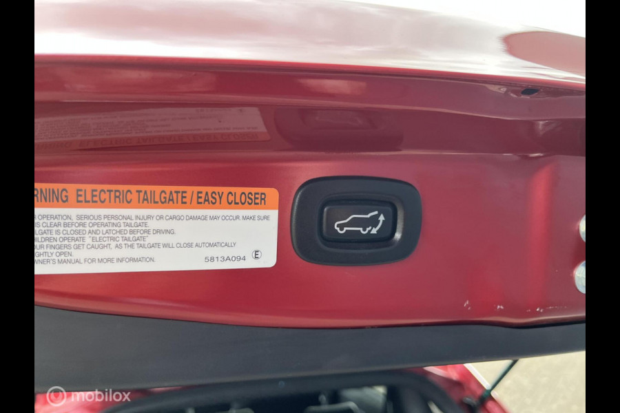 Mitsubishi Outlander 2.4 PHEV S-Edition TREKHAAK CARPLAY