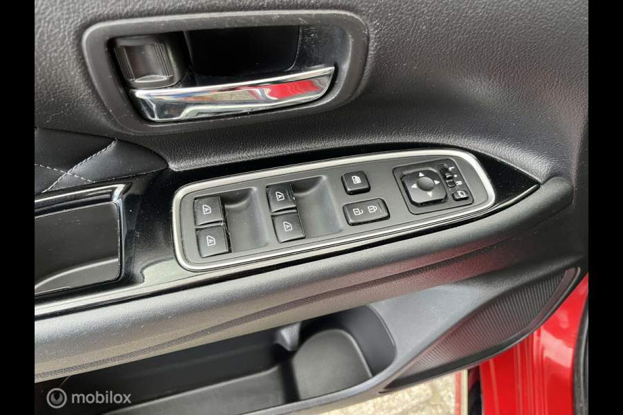 Mitsubishi Outlander 2.4 PHEV S-Edition TREKHAAK CARPLAY