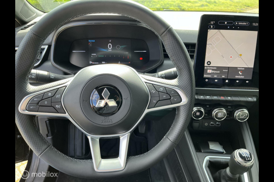 Mitsubishi Colt 1.0T MT First Edition navi cruise control