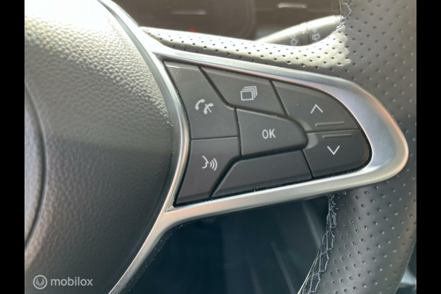 Mitsubishi Colt 1.0T MT First Edition navi cruise control