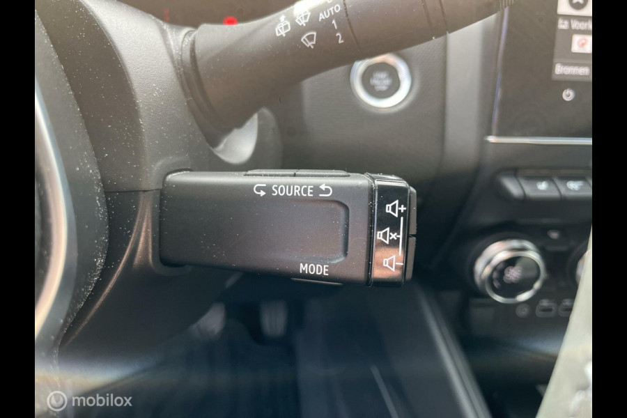 Mitsubishi Colt 1.0T MT First Edition navi cruise control