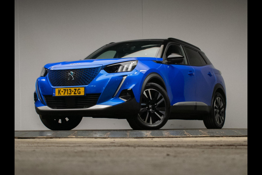 Peugeot e-2008 EV GT Pack 50 kWh Sport (PANORAMADAK,APPLE CARPLAY,STOELVERWARMING,NAVI,PDC,LED,DAB,KEYLESS,ALCANTARA,SPORTSTOELEN)