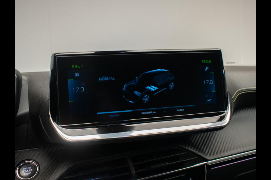 Peugeot e-2008 EV GT Pack 50 kWh Sport (PANORAMADAK,APPLE CARPLAY,STOELVERWARMING,NAVI,PDC,LED,DAB,KEYLESS,ALCANTARA,SPORTSTOELEN)