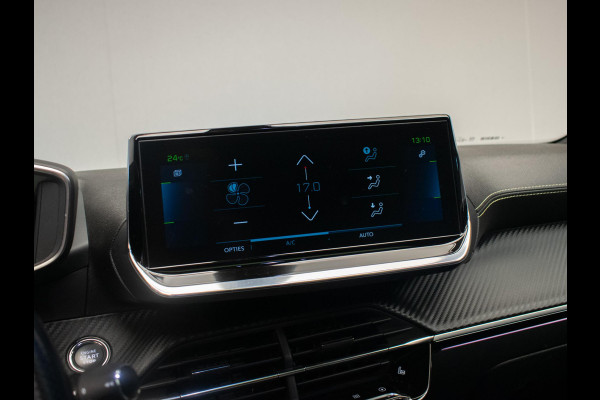 Peugeot e-2008 EV GT Pack 50 kWh Sport (PANORAMADAK,APPLE CARPLAY,STOELVERWARMING,NAVI,PDC,LED,DAB,KEYLESS,ALCANTARA,SPORTSTOELEN)
