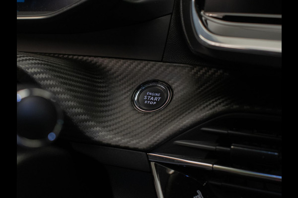 Peugeot e-2008 EV GT Pack 50 kWh Sport (PANORAMADAK,APPLE CARPLAY,STOELVERWARMING,NAVI,PDC,LED,DAB,KEYLESS,ALCANTARA,SPORTSTOELEN)