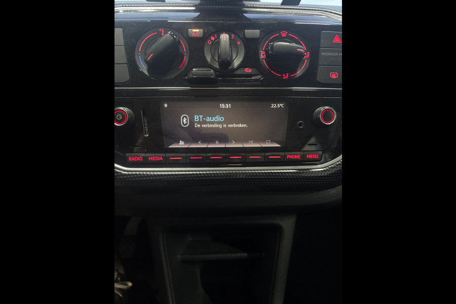 Volkswagen up! 1.0 BMT move up!