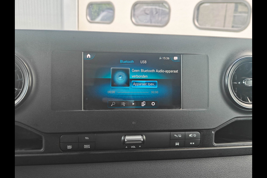Mercedes-Benz Sprinter 316 Automaat Open Laadbak DC MBUX 7 Persoons Airco Trekhaak