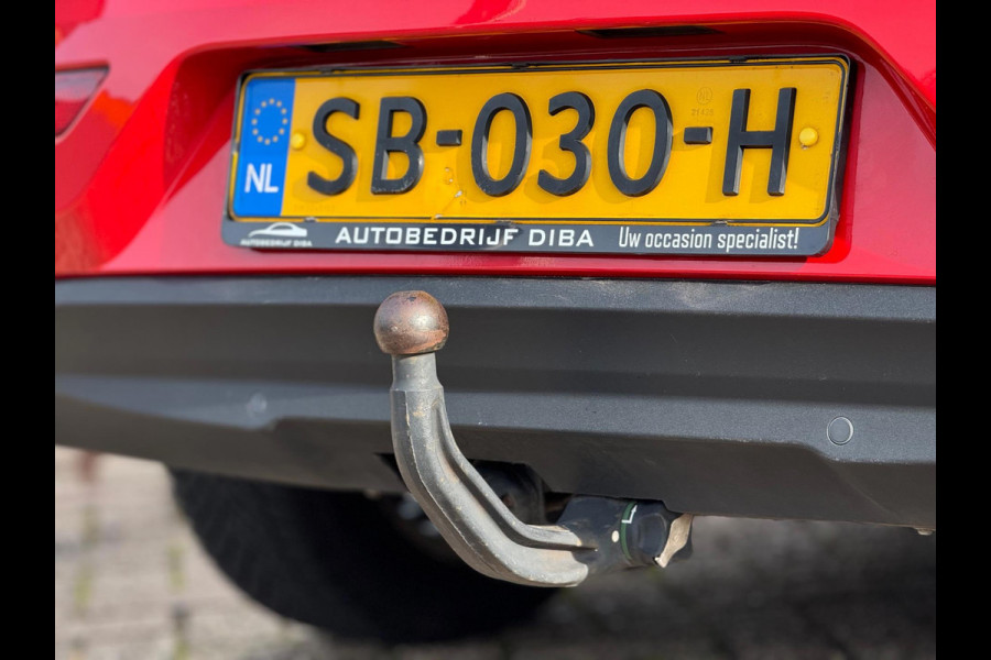 Volvo V40 2.0 D2 Nordic+ 2018 AUT NAVI LEDER Trekh EXPORT