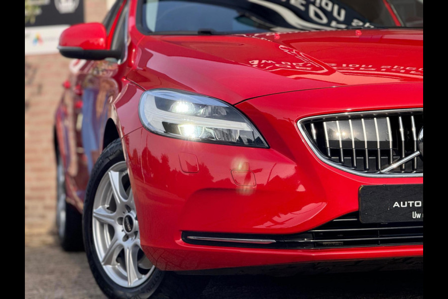 Volvo V40 2.0 D2 Nordic+ 2018 AUT NAVI LEDER Trekh EXPORT