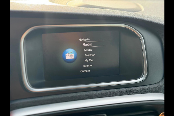 Volvo V40 2.0 D2 Nordic+ 2018 AUT NAVI LEDER Trekh EXPORT