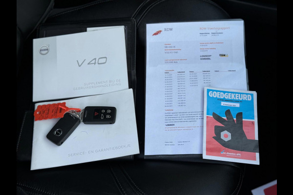 Volvo V40 2.0 D2 Nordic+ 2018 AUT NAVI LEDER Trekh EXPORT
