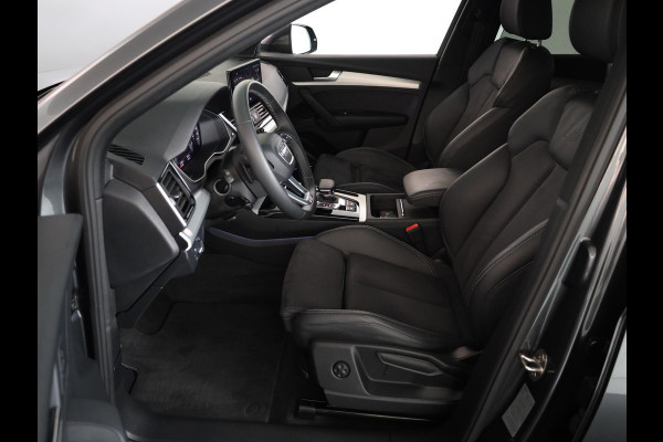 Audi Q5 50 TFSI e S edition Competition 299pk |  Panoramadak | Assistent tour pakket | Wegklapbare trekhaak | B&O Audio