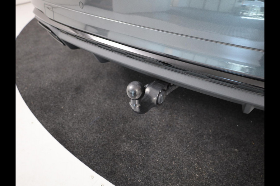 Audi Q5 50 TFSI e S edition Competition 299pk |  Panoramadak | Assistent tour pakket | Wegklapbare trekhaak | B&O Audio