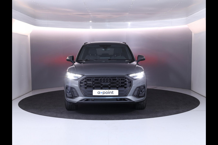 Audi Q5 50 TFSI e S edition Competition 299pk |  Panoramadak | Assistent tour pakket | Wegklapbare trekhaak | B&O Audio
