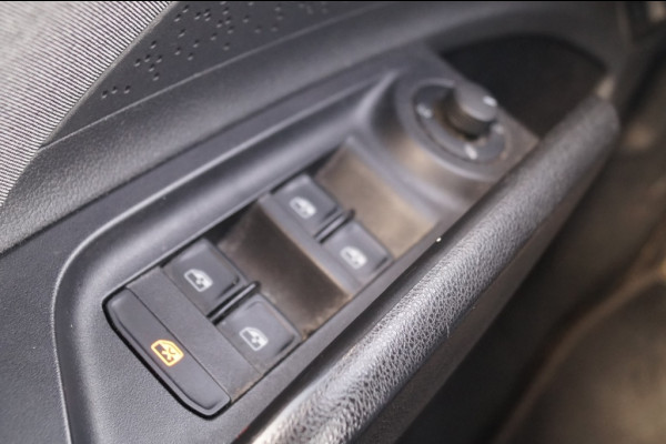 Škoda ENYAQ iV 60 180pk 62kWh -PANO-LED-NAVI-ECC-PDC-ACC-