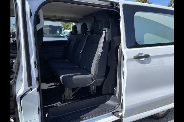 Ford Transit Custom 320 2.0 TDCI 136pk L2H1 Trend originele DC 5 persoons / NIEUW / BPM VRIJ / vaste prijs rijklaar € 39.950 ex btw / lease vanaf € 652 / euro 6 diesel / vol opties !