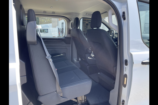 Ford Transit Custom 320 2.0 TDCI 136pk L2H1 Trend originele DC 5 persoons / NIEUW / BPM VRIJ / vaste prijs rijklaar € 39.950 ex btw / lease vanaf € 652 / euro 6 diesel / vol opties !