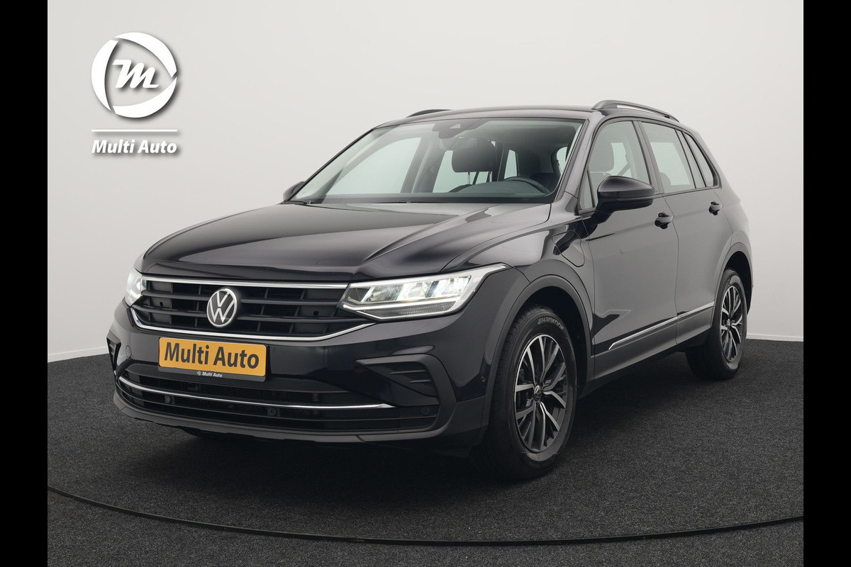 Volkswagen Tiguan eHybrid Life Edition Plug In Hybrid 245pk PHEV | Adaptive Cruise | Verwarmde Stoelen & Stuur | Lane Assist | Virtual | Navigatie | DAB | Volkswagen Tiguan eHybrid Life Edition Plug In Hybrid 245pk PHEV | Adaptive Cruise | Verwarmde Stoelen & Stuur | Lane Assist | Virtual | Navigatie | DAB |
