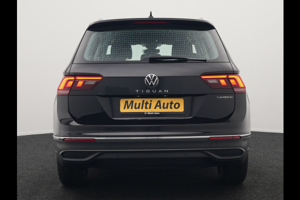 Volkswagen Tiguan eHybrid Life Edition Plug In Hybrid 245pk PHEV | Adaptive Cruise | Verwarmde Stoelen & Stuur | Lane Assist | Virtual | Navigatie | DAB |