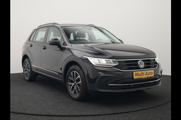 Volkswagen Tiguan eHybrid Life Edition Plug In Hybrid 245pk PHEV | Adaptive Cruise | Verwarmde Stoelen & Stuur | Lane Assist | Virtual | Navigatie | DAB |