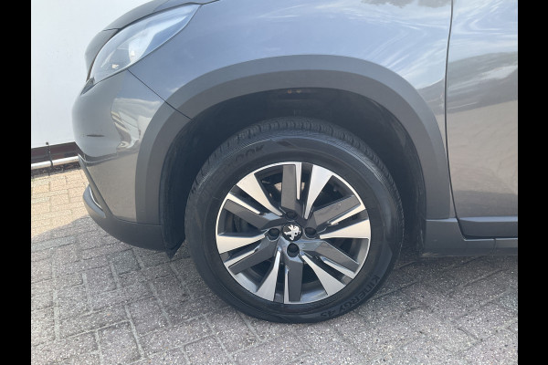 Peugeot 2008 1.2 PureTech Allure Trekhaak Pano Nav/Cam Cruise Voll.Onderhouden!
