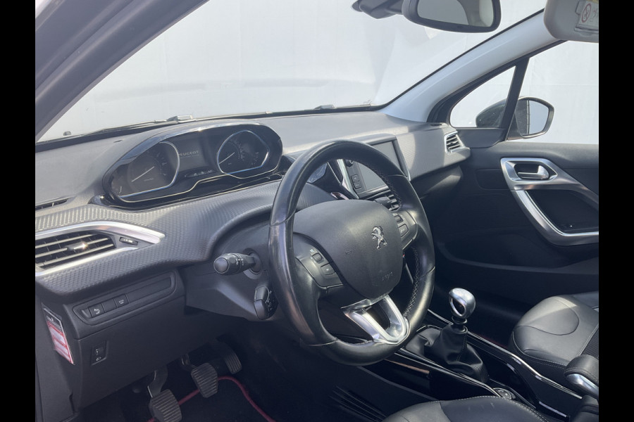 Peugeot 2008 1.2 PureTech Allure Trekhaak Pano Nav/Cam Cruise Voll.Onderhouden!