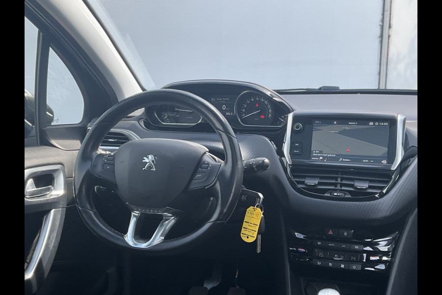 Peugeot 2008 1.2 PureTech Allure Trekhaak Pano Nav/Cam Cruise Voll.Onderhouden!