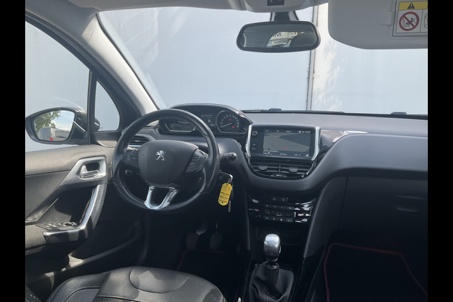 Peugeot 2008 1.2 PureTech Allure Trekhaak Pano Nav/Cam Cruise Voll.Onderhouden!