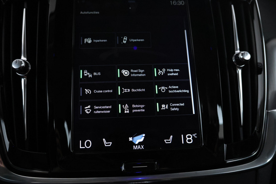 Volvo V90 2.0 T5 Momentum Leer, Trekhaak, Automaat.