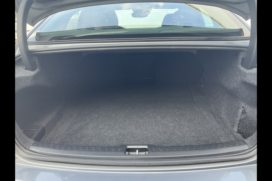 Volvo S60 2.0 B3 Inscription Pano Harman/Kardon Leer Stoel/Stuurverw Voll.Onderhouden!