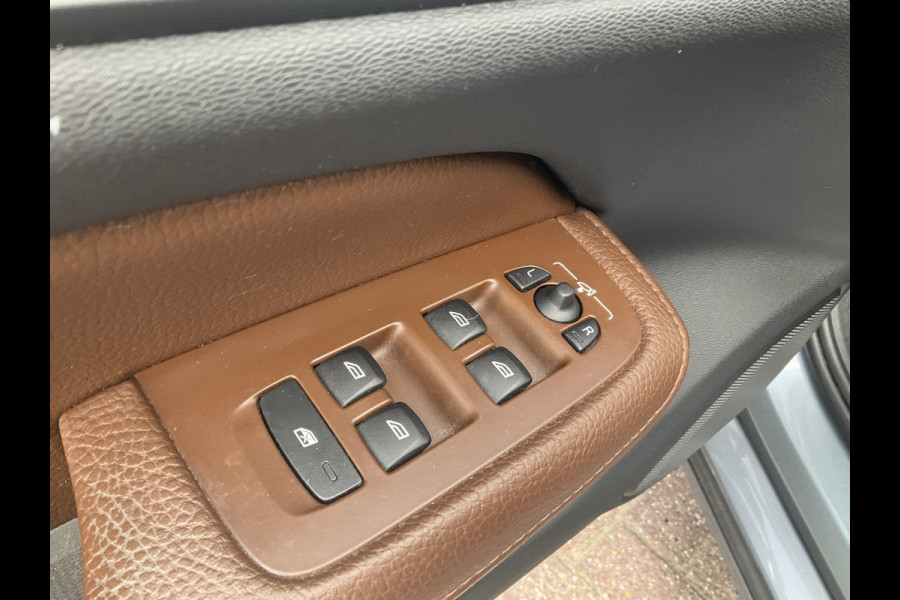 Volvo S60 2.0 B3 Inscription Pano Harman/Kardon Leer Stoel/Stuurverw Voll.Onderhouden!