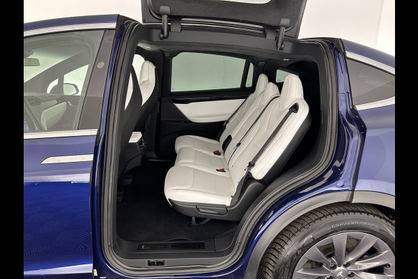 Tesla Model X 100D Aut. *PANO-WINDOW | AUTO-PILOT | LUXURY-LEATHER | CCS-FASTLOADER | NAVI-FULLMAP | FULL-LED | AIR-SUSPENSION | DIGI-COCKPIT | KEYLESS | CAMERA | DAB+ | HEATED-COMFORTSEATS | TOWBAR | 20''ALU*