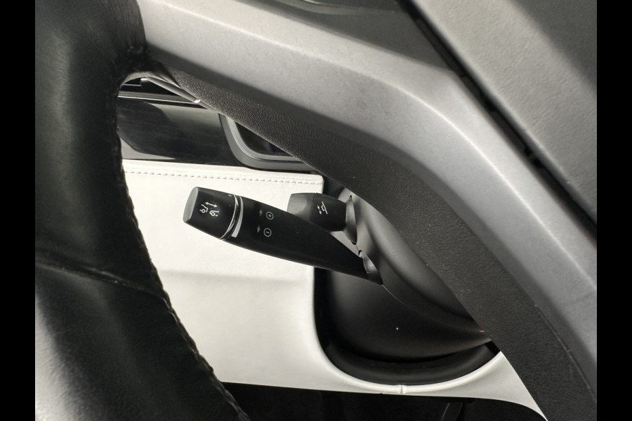 Tesla Model X 100D Aut. *PANO-WINDOW | AUTO-PILOT | LUXURY-LEATHER | CCS-FASTLOADER | NAVI-FULLMAP | FULL-LED | AIR-SUSPENSION | DIGI-COCKPIT | KEYLESS | CAMERA | DAB+ | HEATED-COMFORTSEATS | TOWBAR | 20''ALU*