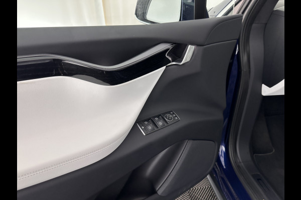Tesla Model X 100D Aut. *PANO-WINDOW | AUTO-PILOT | LUXURY-LEATHER | CCS-FASTLOADER | NAVI-FULLMAP | FULL-LED | AIR-SUSPENSION | DIGI-COCKPIT | KEYLESS | CAMERA | DAB+ | HEATED-COMFORTSEATS | TOWBAR | 20''ALU*