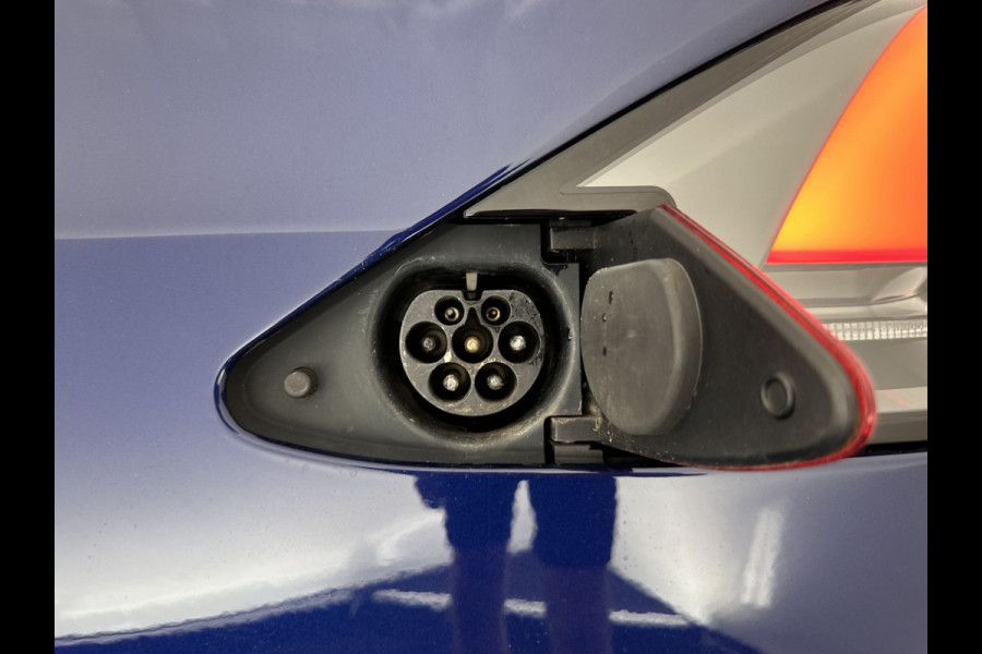 Tesla Model X 100D Aut. *PANO-WINDOW | AUTO-PILOT | LUXURY-LEATHER | CCS-FASTLOADER | NAVI-FULLMAP | FULL-LED | AIR-SUSPENSION | DIGI-COCKPIT | KEYLESS | CAMERA | DAB+ | HEATED-COMFORTSEATS | TOWBAR | 20''ALU*