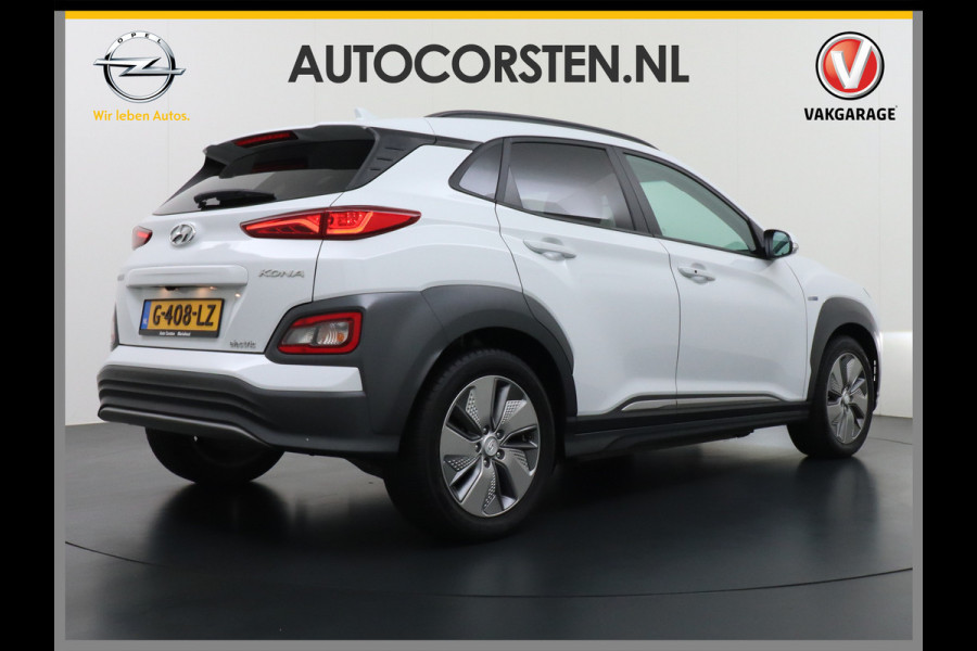 Hyundai Kona EV 64kWh 204pk Premium Leer Head-Up Display Apple Carplay Android Navi Camera Elektr.Stoelen+Verwarmd Adaptive Cruise/Stop&Go Ze Pdc Subwoofer Bluetooth Dodehoek detector Privacy Glas Rijstrooksensor