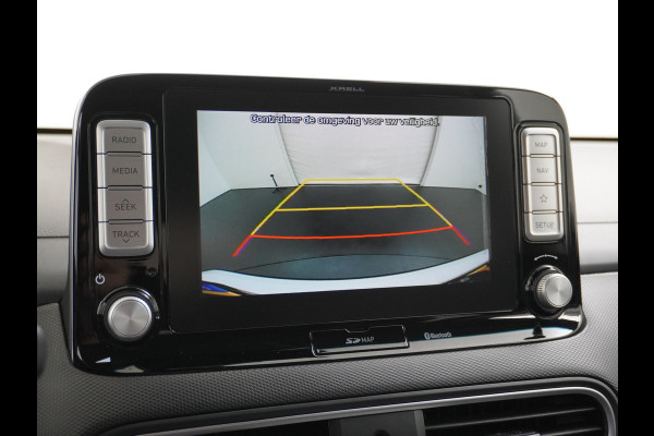 Hyundai Kona EV 64kWh 204pk Premium Leer Head-Up Display Apple Carplay Android Navi Camera Elektr.Stoelen+Verwarmd Adaptive Cruise/Stop&Go Ze Pdc Subwoofer Bluetooth Dodehoek detector Privacy Glas Rijstrooksensor